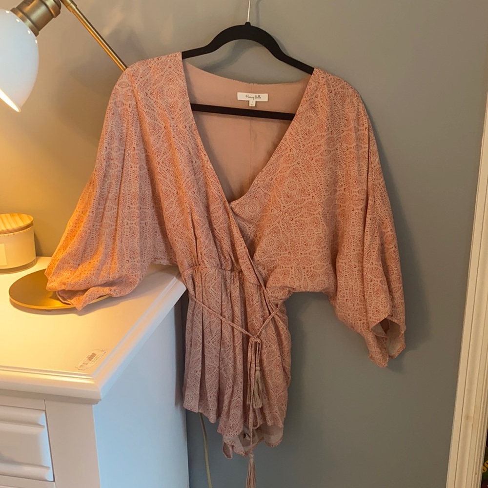 Light patterned longer sleeved romper with tie